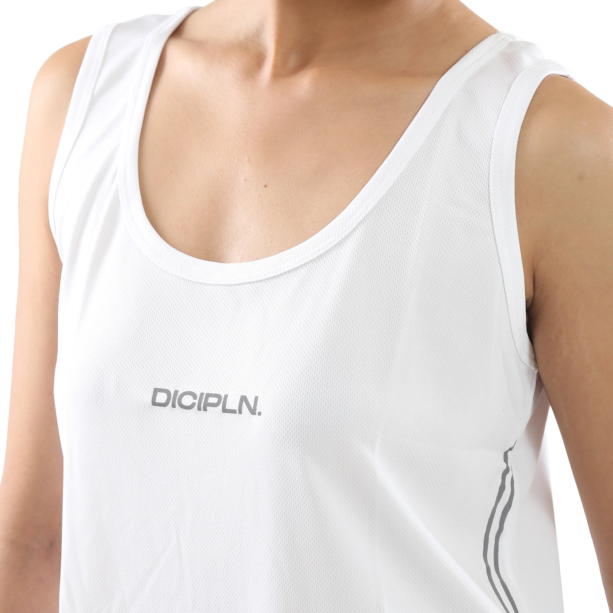 Flow Tank - White
