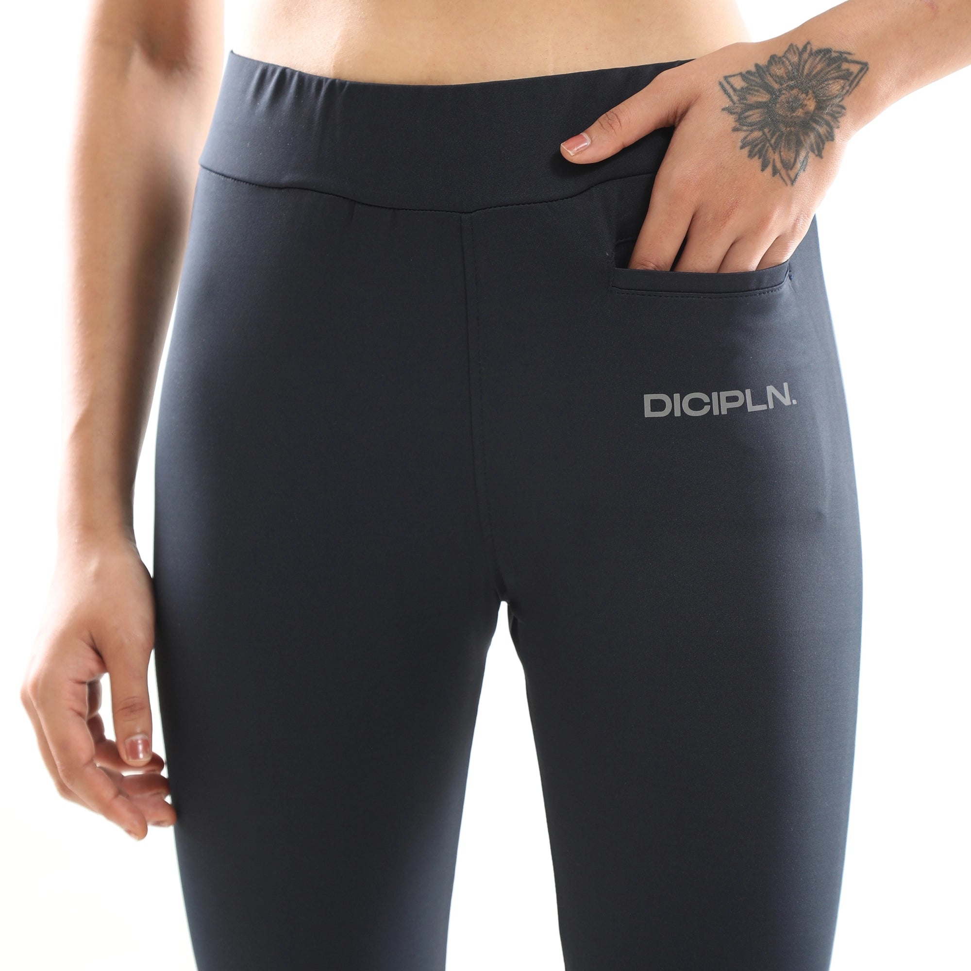 Peak Performance Leggings - Navy